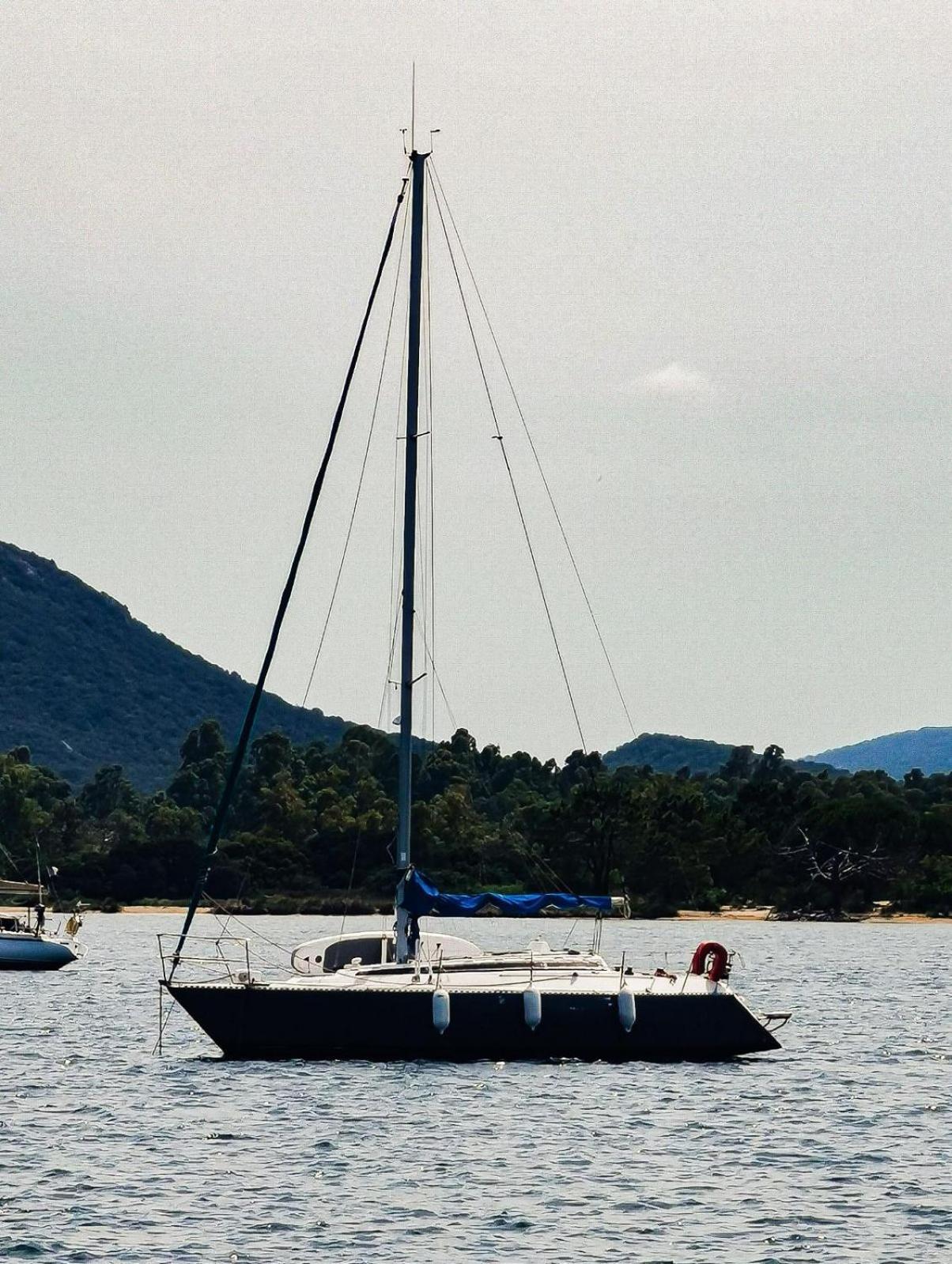 stlocavoile Seuls à bord au port Porto-Vecchio (Corsica) Exterior foto